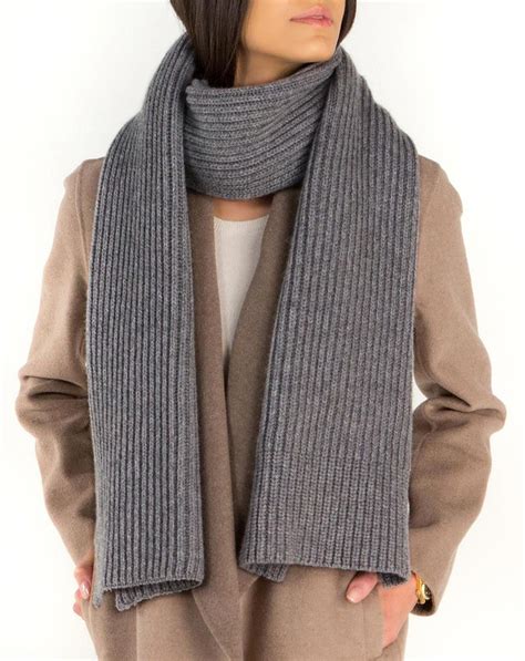 chunky cashmere scarf.